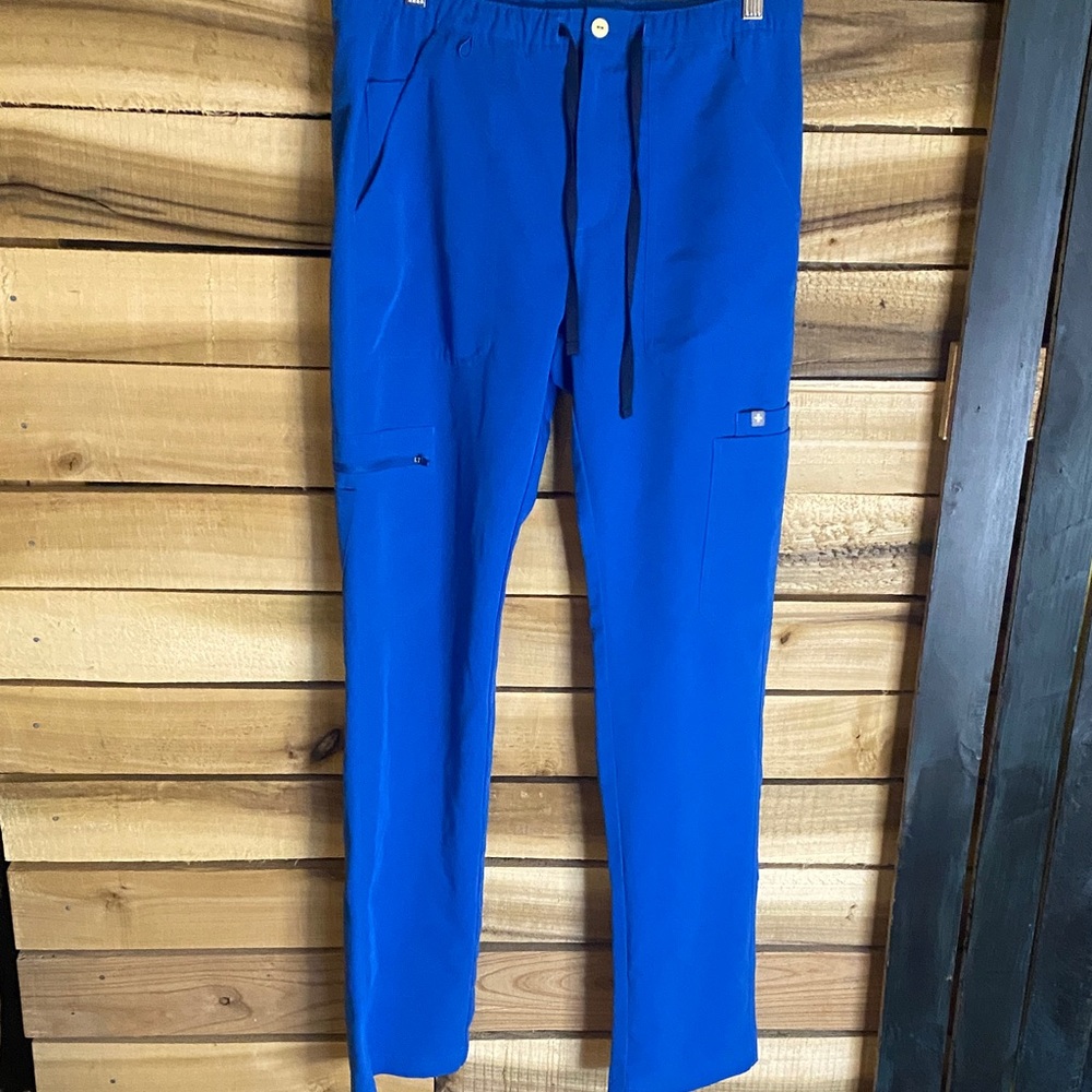 Figs Cairo Men's Bright Blue Cargo Scrub Pants size 30x34 drawstring waist